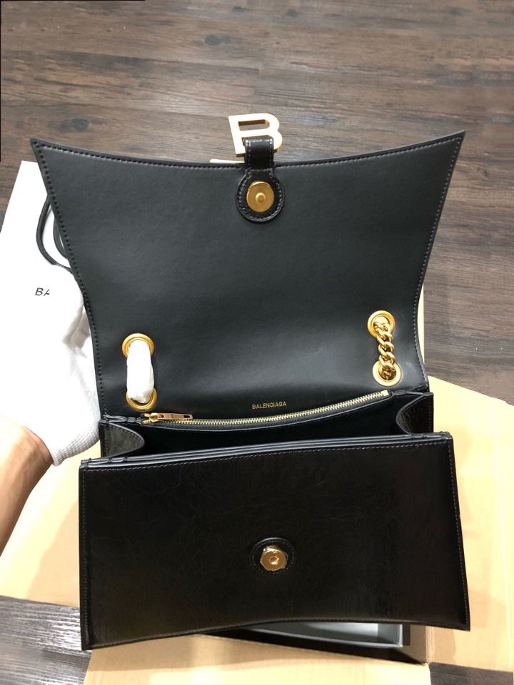 Ba1en*iaga hourglass bags